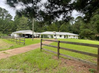 450 Hancock Rd SE, Meadville, MS 39653