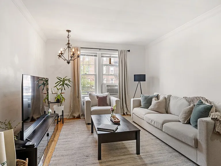 155 Union Ave #212 — Photo 4