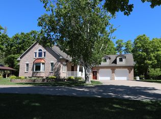 14294 S Riverside Dr, Dafter, MI 49724