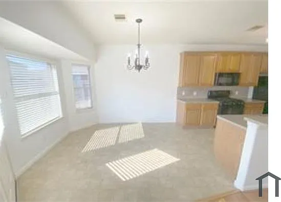 5911 Llano Creek Dr — Photo 10
