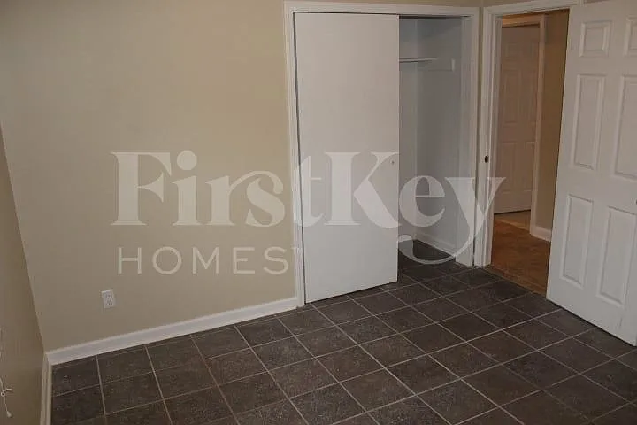 9440 Port Royal Dr — Photo 15