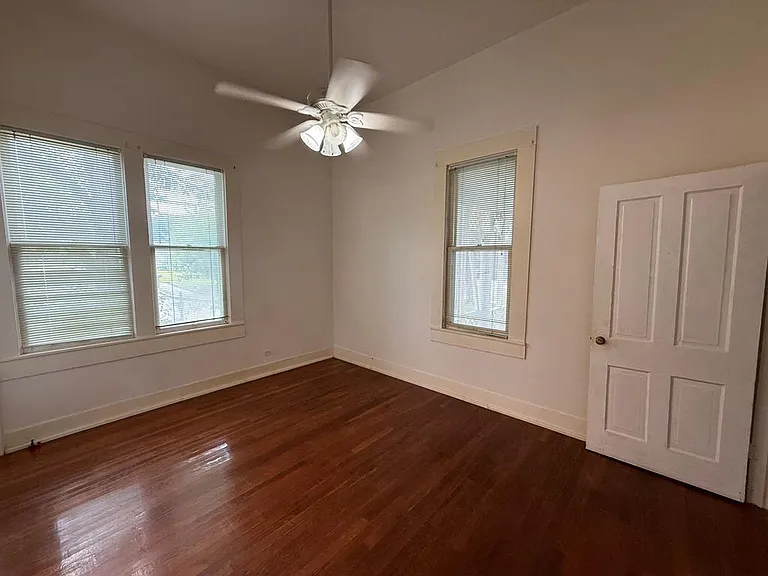 509 N Peachtree St — Photo 16