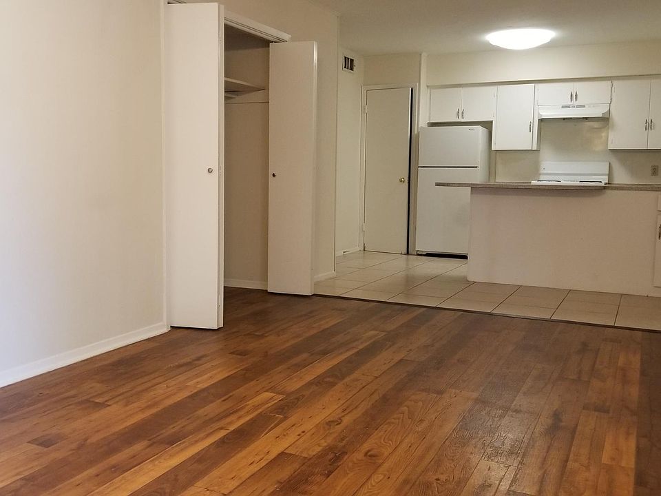 1st image of 1100 E 32nd St APT 202