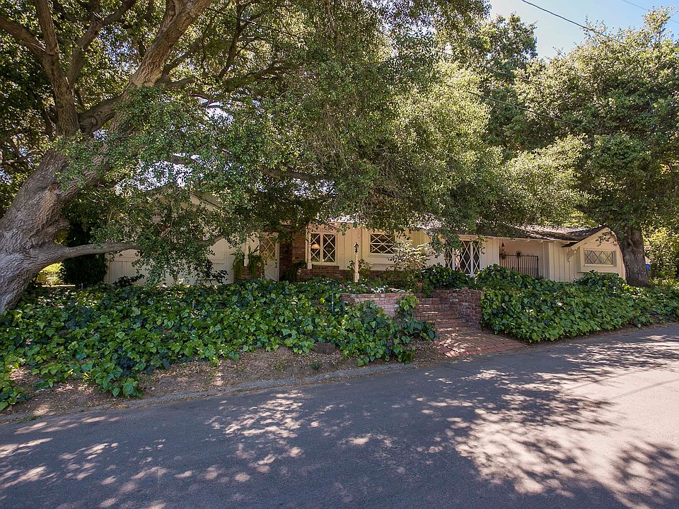 1st image of 21400 Arcos Dr