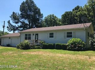 3440 Dog Walk Rd, Anna, IL 62906