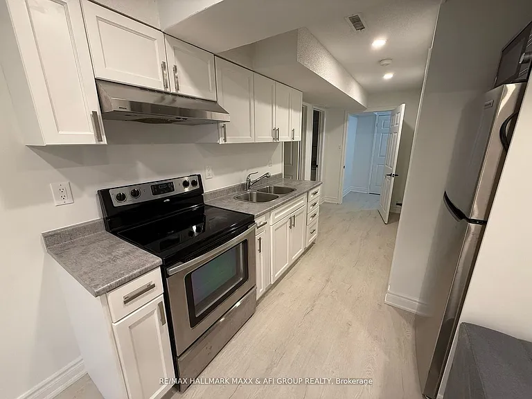 34 Cypress Ct #BASEMENT — Photo 9