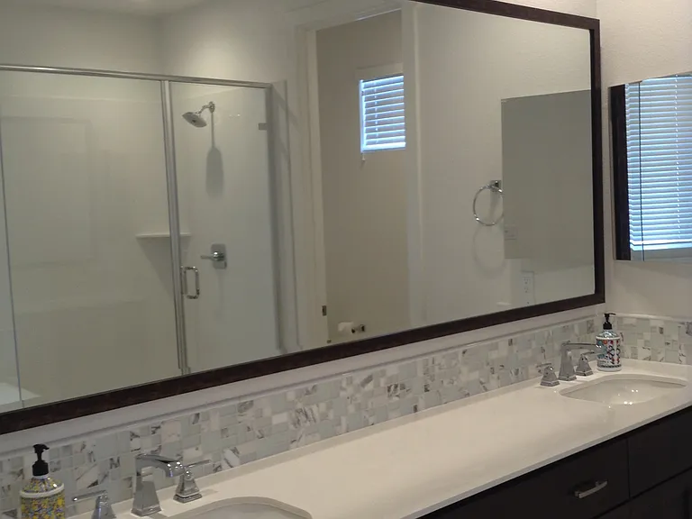 413 Wayland Loop — Photo 21
