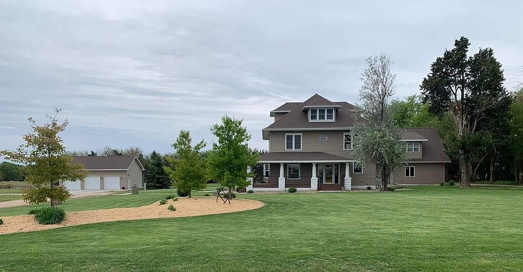 1902 E 15th Rd, Aurora, NE 68818 Zillow