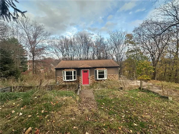 321 Morningside Rd, Jeannette, PA 15644