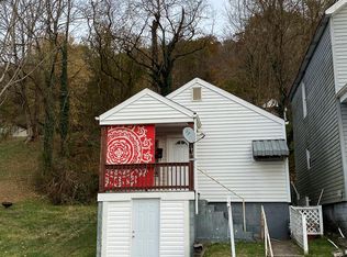 1510 Marshall St, McMechen, WV 26040