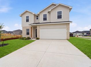 420 Ivy Rd, Seguin, TX 78155