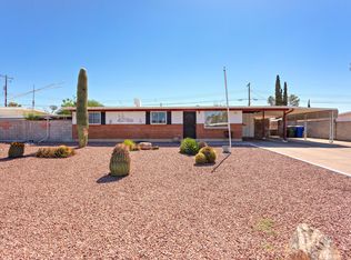 6950 E Calle Neptuno, Tucson, AZ 85710