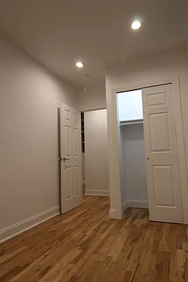 Rented by Blip LLC | media 24