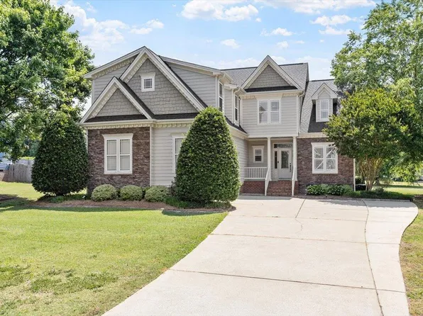 2111 Stone Pasture Rd, Fuquay Varina, NC 27526