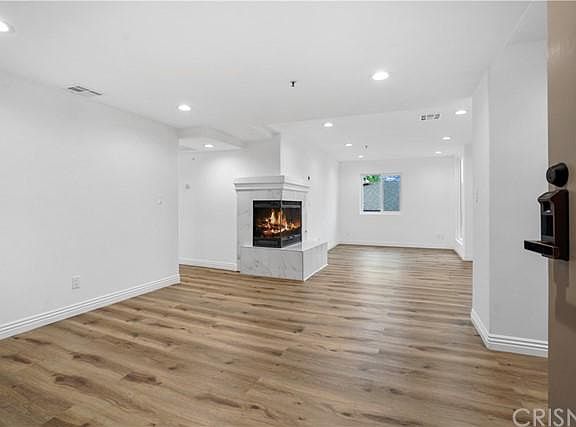 4th image of 335 S Sierra Madre Blvd APT 203B
