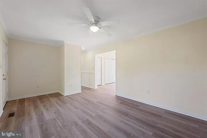 852 Morgan Pl — Photo 10