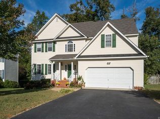 9362 Summer Oak Dr, Mechanicsville, VA 23116