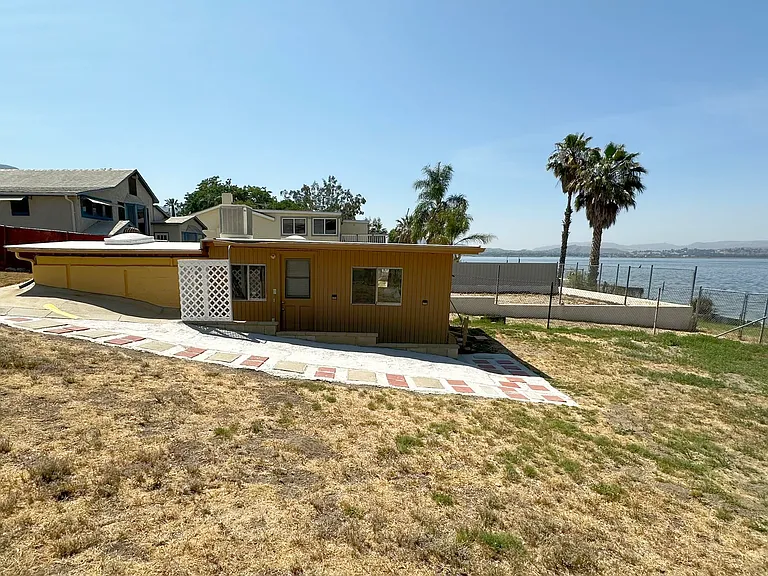 17176 Grand Ave #C — Photo 1
