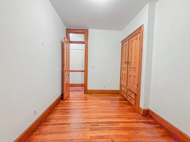 461 3rd St #2L — Photo 10