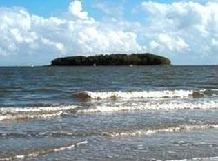 402 Mariners Walk, Milford, CT 06460