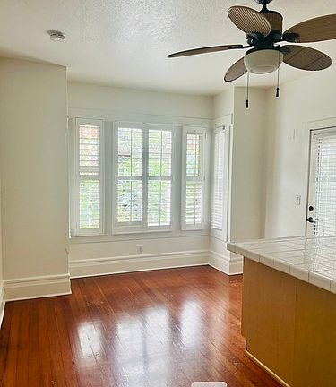 5th image of 533 22nd St