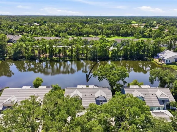 7706 Whitebridge Gln, University Park, FL 34201