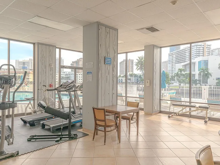137 Golden Isles Dr #809 — Photo 37