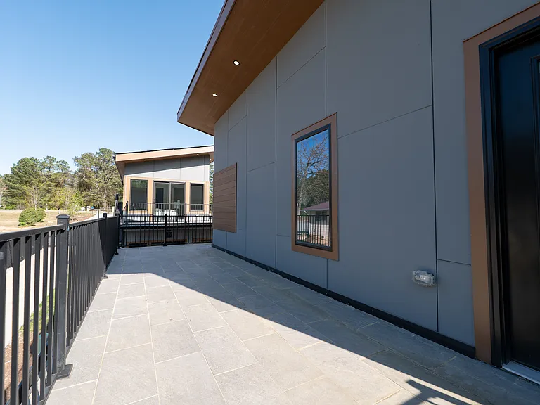 L shape deck on 2nd floor