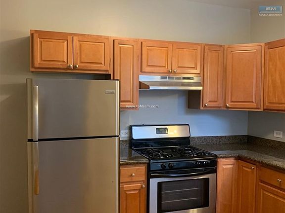 5th image of 1900 Eddy St #843-2