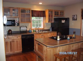 1759 Franklin Rd, Franklin Grove, IL 61031