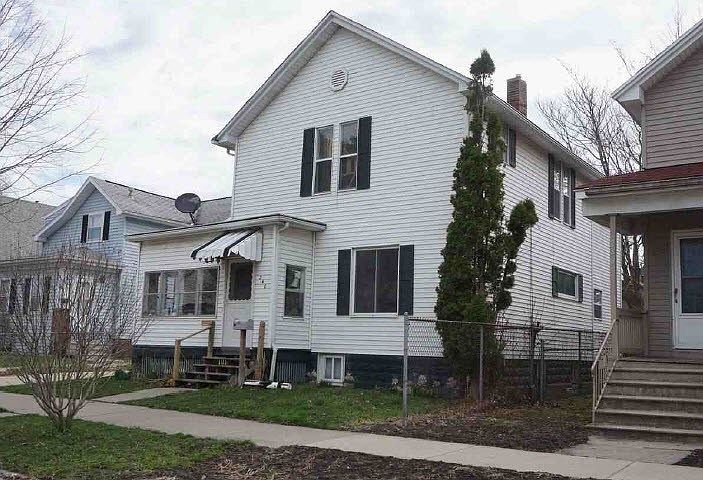 2nd image of 240 N Monroe St