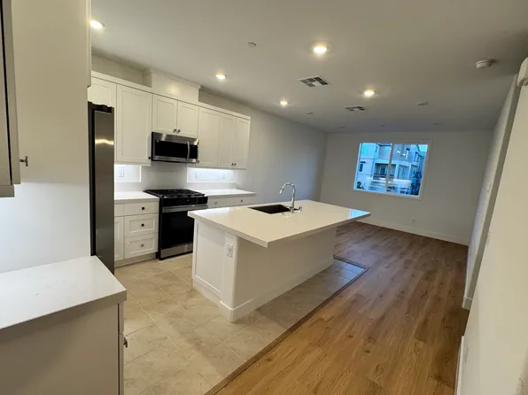 5090 Geranium Rd, Rancho Mission Viejo, CA 92694