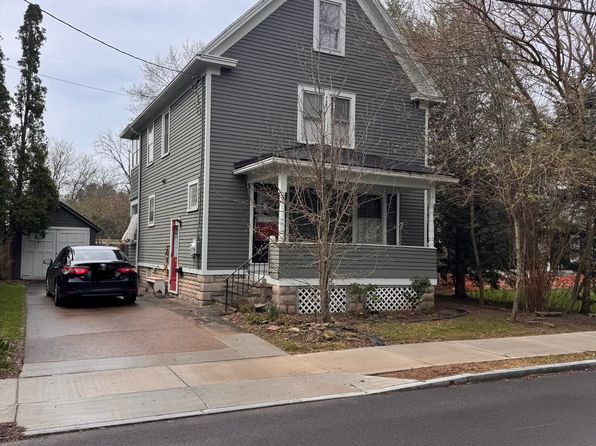 7 Wood St