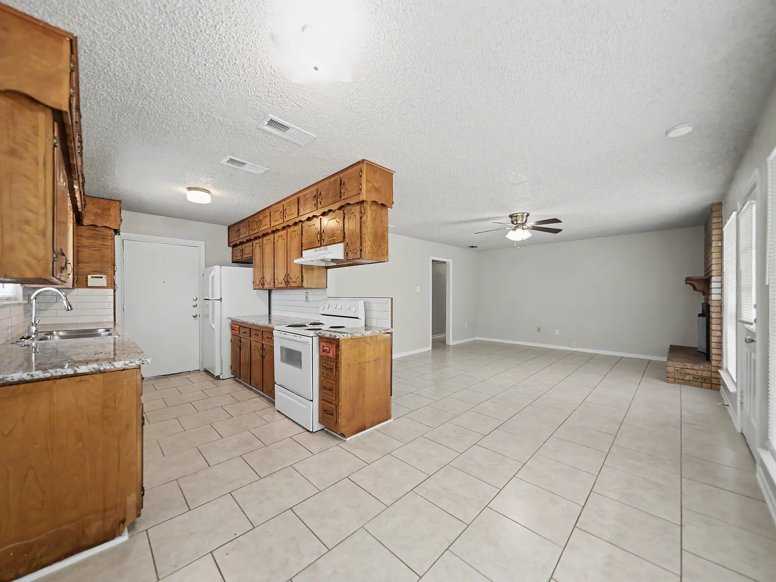 1709 Moonlight Dr, Killeen — Photo 4
