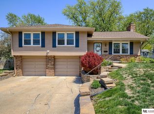 5029 S 95th Cir, Omaha, NE 68127