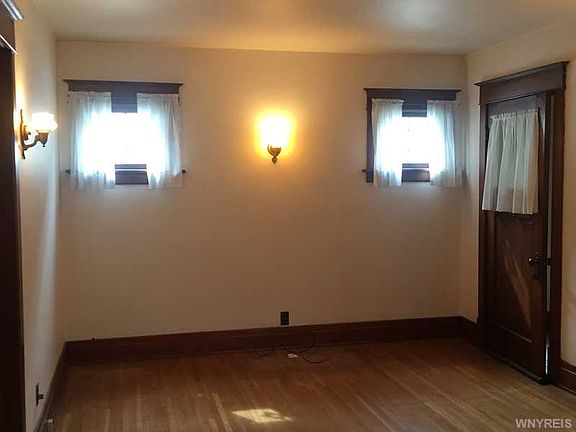 5th image of 41 Whitfield Ave