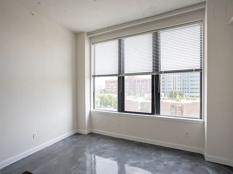 Garfield Lofts — Photo 11