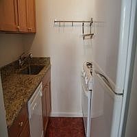 5th image of 221 W 21st St