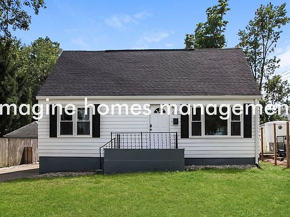2nd image of 4511 Leslie Ave