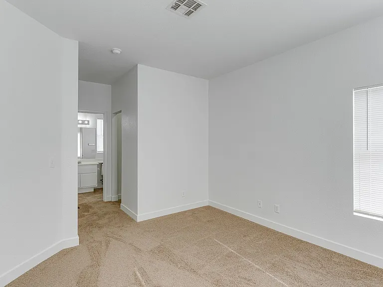 251 S Green Valley Pkwy #5111 — Photo 18