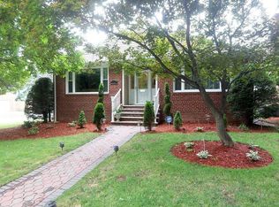 1701 N Wood Ave, Linden, NJ 07036