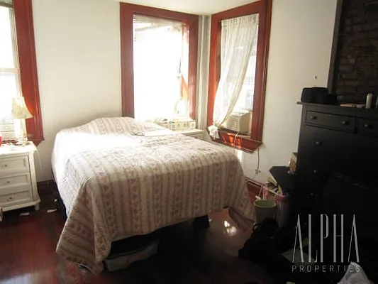 Rented by Alpha Properties NYC I LLC | media 25