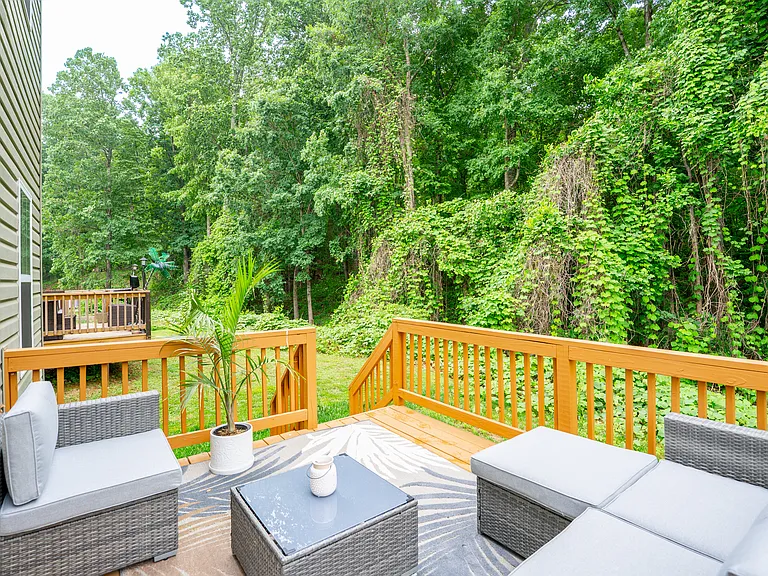 131 High Bluff Cir — Photo 22