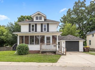 430 Taylor Ct, Ionia, MI 48846