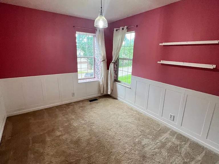 5918 Colchester Dr — Photo 12