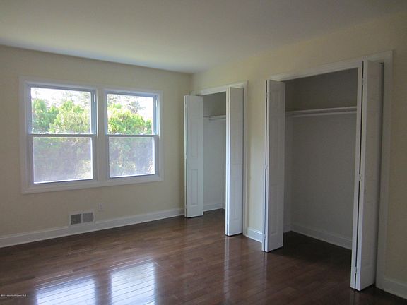4th image of 22 Lasatta Ave APT 1B