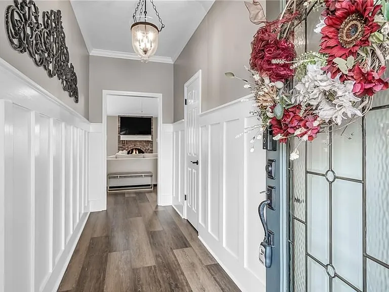 2805 Socorro Ct — Photo 2
