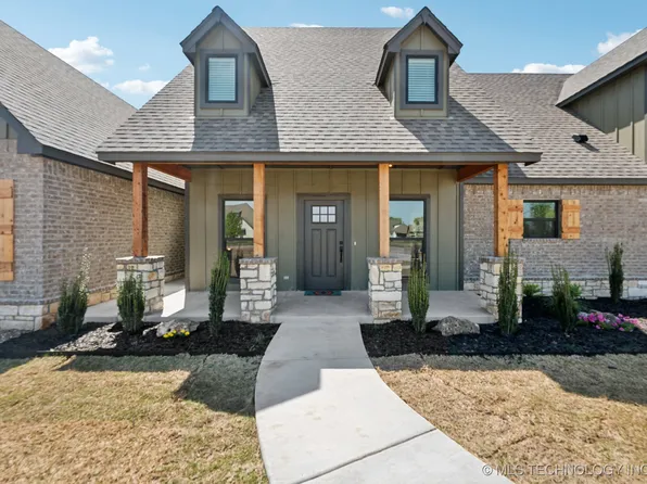 18960 S Hickory Pl, Claremore, OK 74019