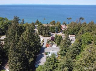 100 Sea Bluff Ln, Port Angeles, WA