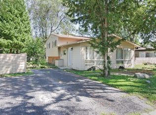 377 Anne Ter, Wheeling, IL 60090